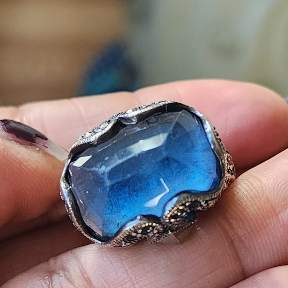 Elegant Blue Gemstone 925 Silver Ring - Picture 4 of 10